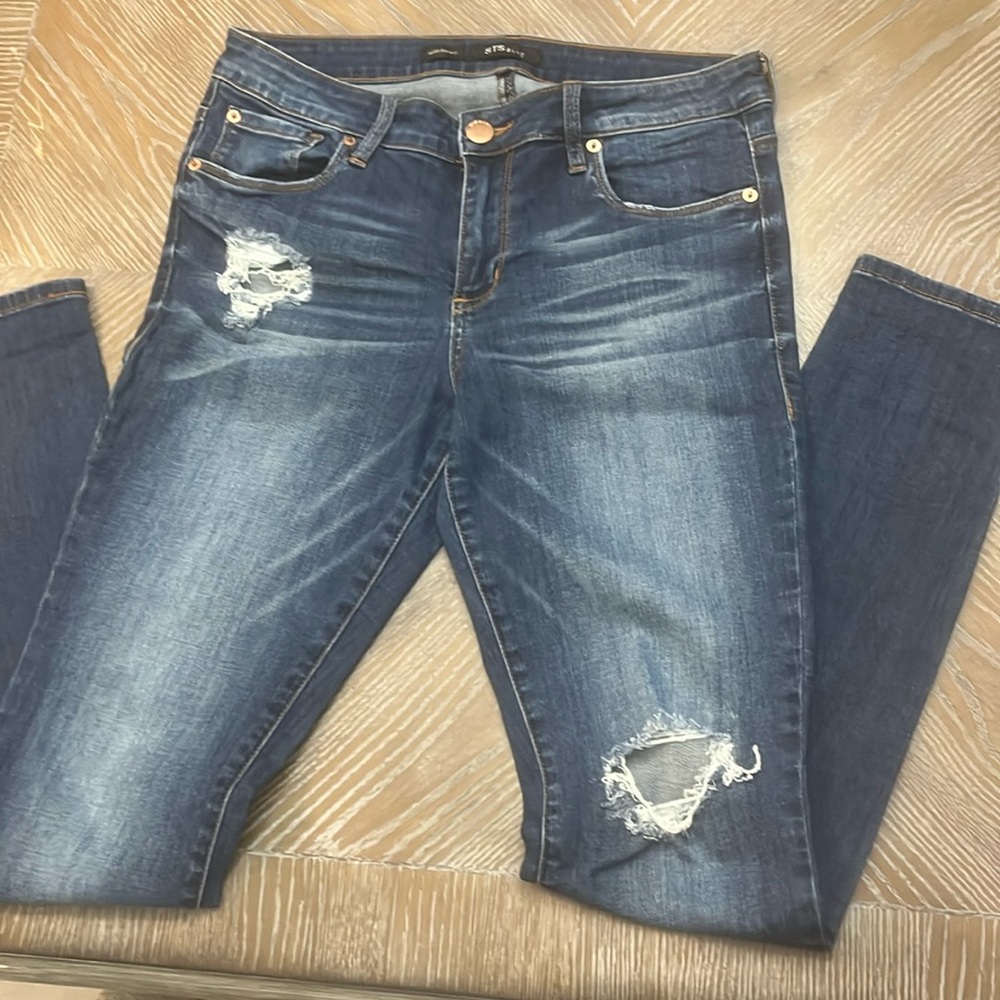 STS Blue size 30 jeans. Emma mid rise